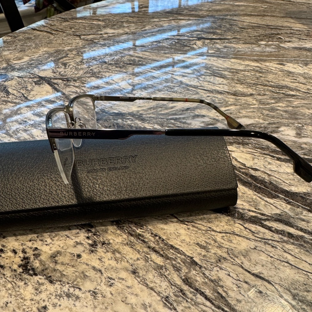 New BURBERRY Brunel Eyeglasses B 1344 1007 55-18 145 Matte Black Frames - Picture 6 of 10